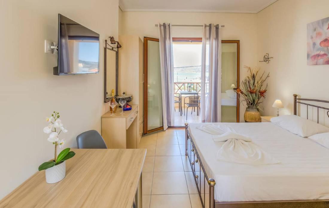Aloustina Apartments أركانجيلوس المظهر الخارجي الصورة